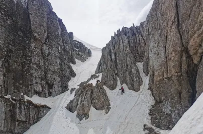 Schi de primăvară și MTB în Bucegi
