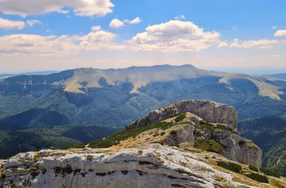 Muchia Oslea si Vf. Piatra Iorgovanului