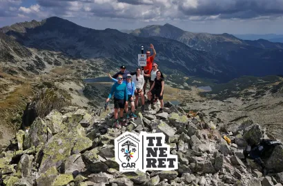 Minivacanță cu tineretul în Retezat
