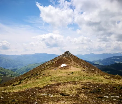 Drumeție în Munții Tulișa - vf. Tulișa