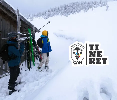 Inițiere în schi de tură pentru tineret