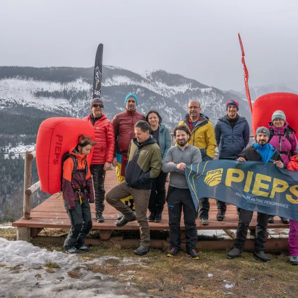 Strategii de cautare in avalansa PIEPS 2024