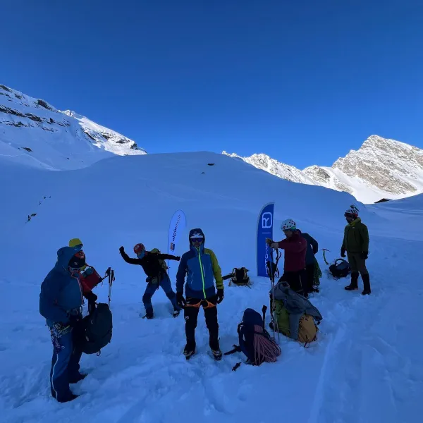 simulam un con de avalansa